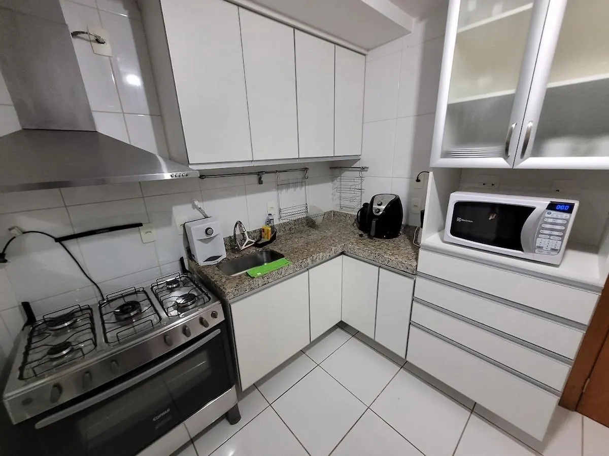 Imprensa III - Comfort And Family In Brasilia