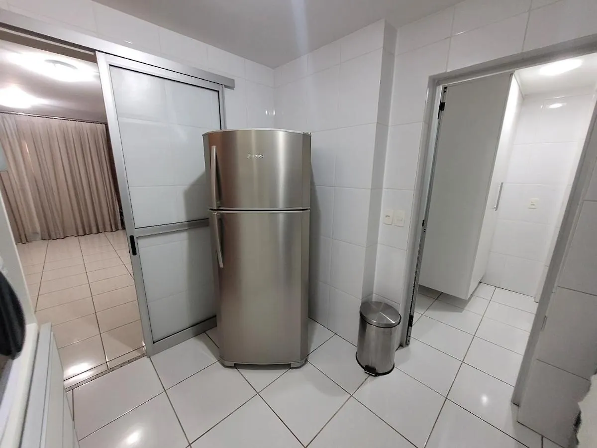 Imprensa III - Comfort And Family In Brasilia