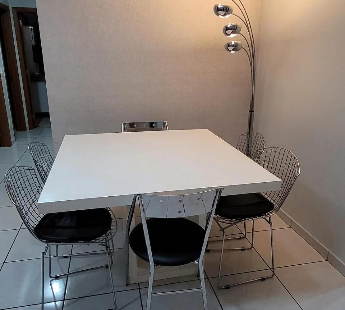 Imprensa III - Comfort And Family In Brasilia 0*,  Brazil